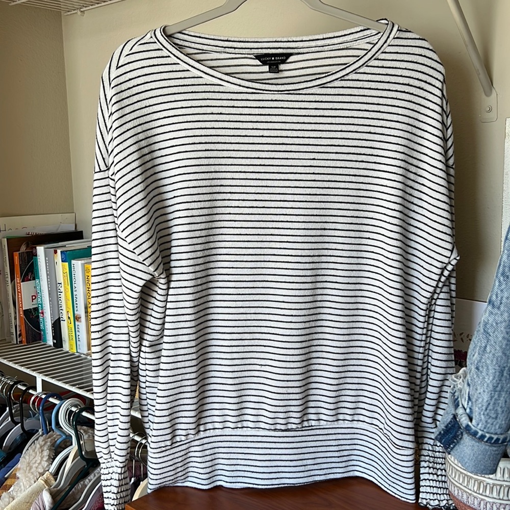 Lucky Brand scoop neck